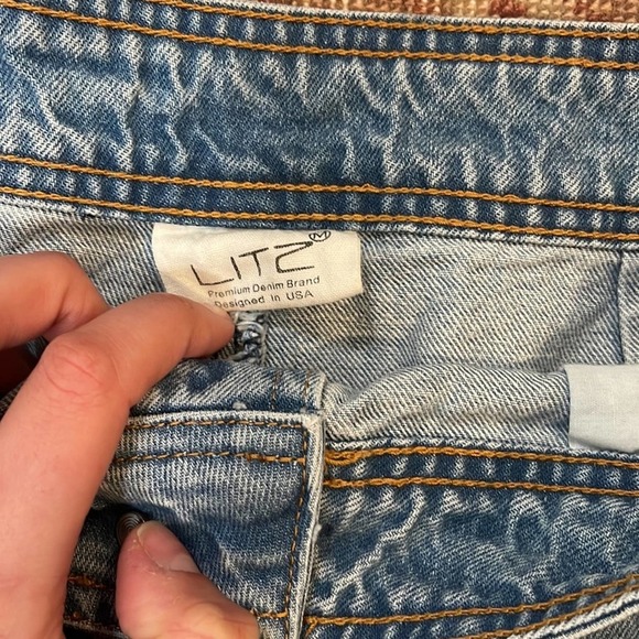 Litz denim button down mini skirt medium - Picture 3 of 5